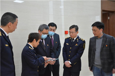 1618539434111337.jpg 224.jpg